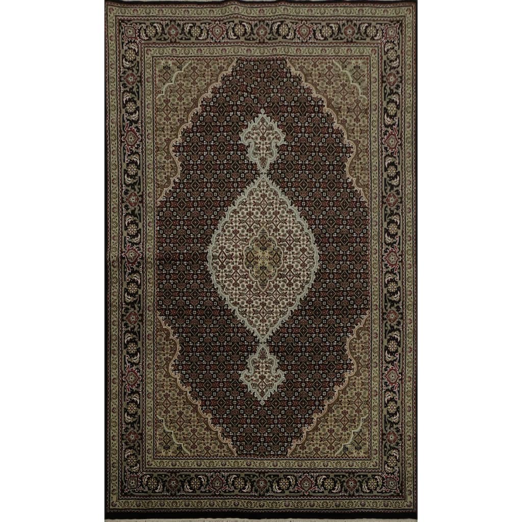 Hand Knotted Oriental 100% Wool Carpet Traditional Medallion Black Tabriz-Mahi Area Rug - 7' 1'' X 5' 0''
