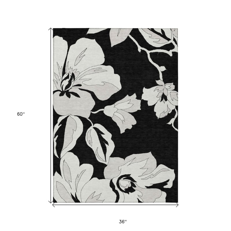 HomeRoots Floral Transitional Rectangle Outdoor Rug