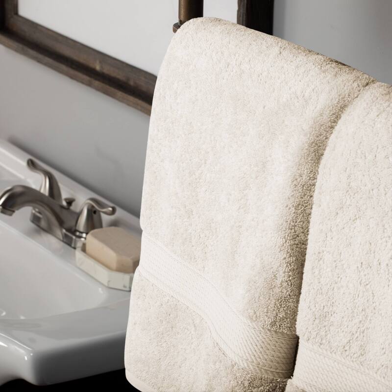 Superior Egyptian Cotton Pile Heavyweight Bath Towel Set of 2
