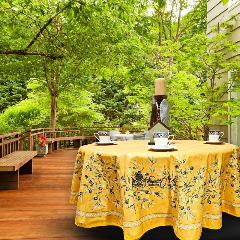 Wipeable Tablecloth, Spillproof, French Acrylic Coated, Gold