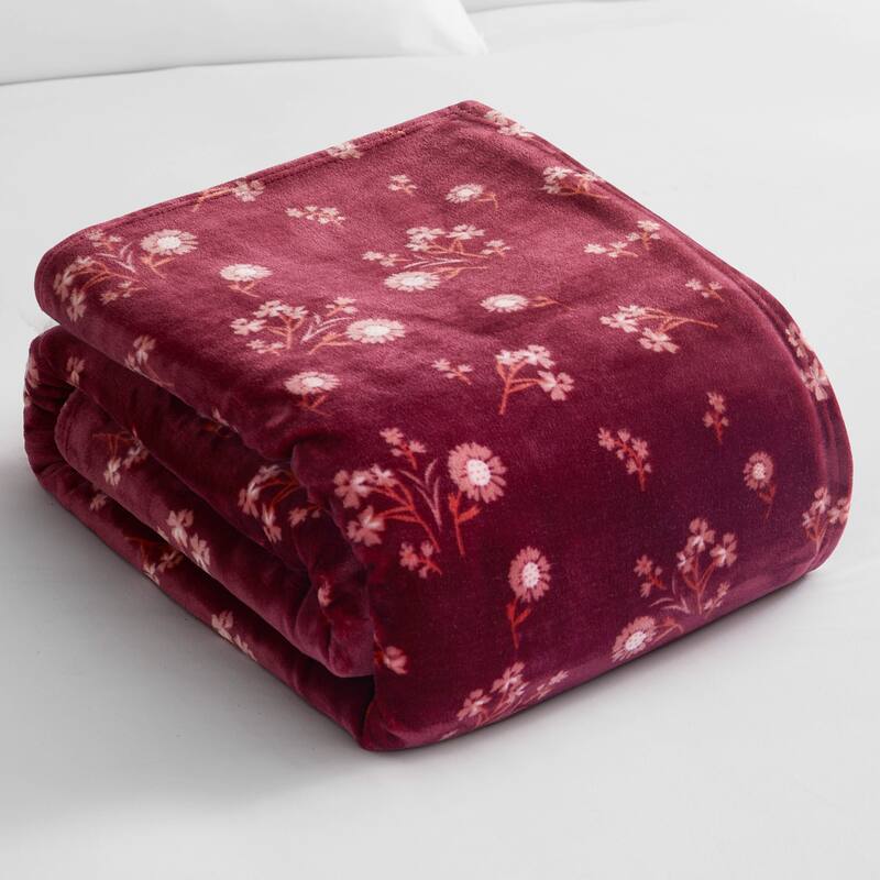Lucky Brand Daisy Plush Throw Blanket