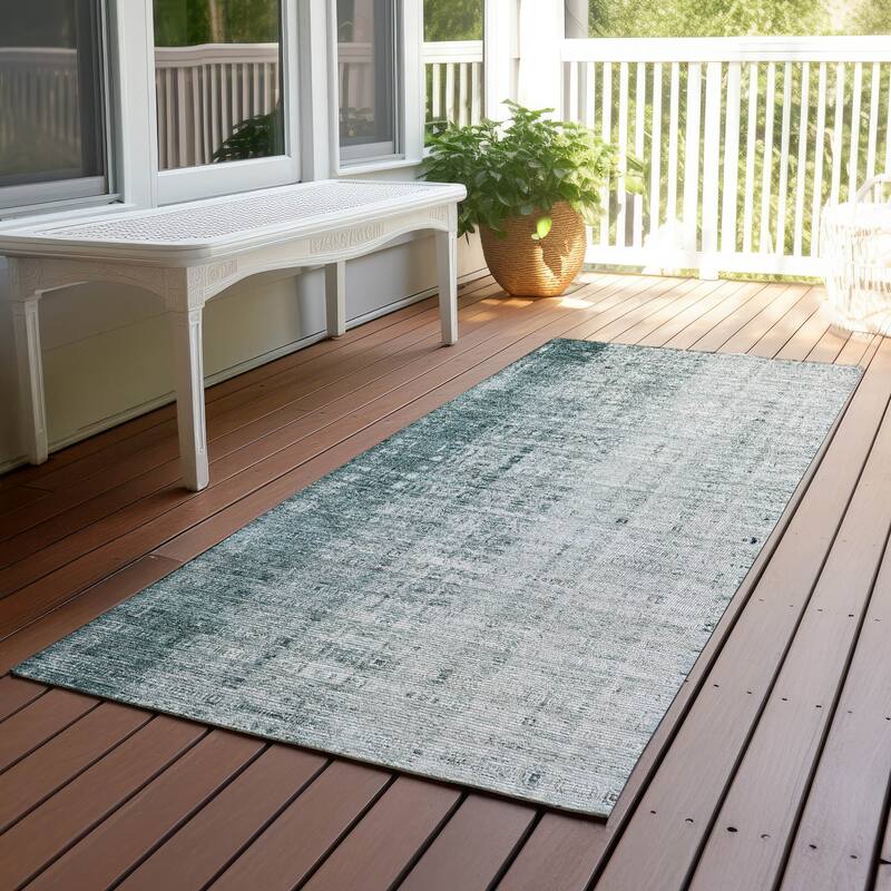 Machine Washable Indoor/ Outdoor Contemporary Ombre Chantille Rug - Teal - 2'3" x 7'6"