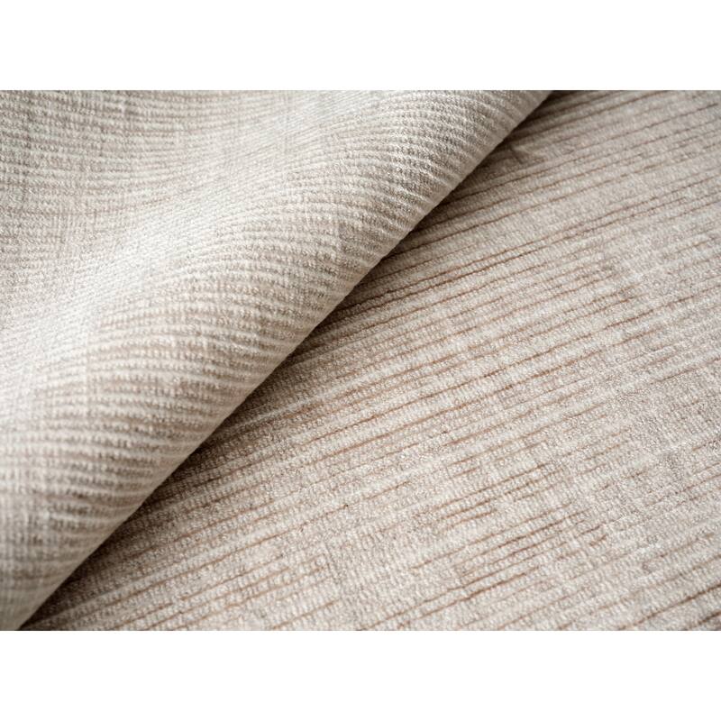 Cantori Handmade Wool/Bamboo Silk in Ivory/Light Beige Area Rug