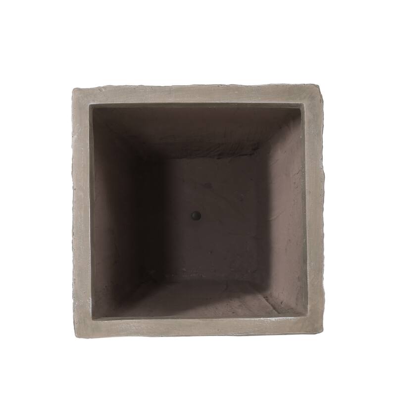 Classic Pleated Stone-Look Outdoor Planter Pot for gardens and porches