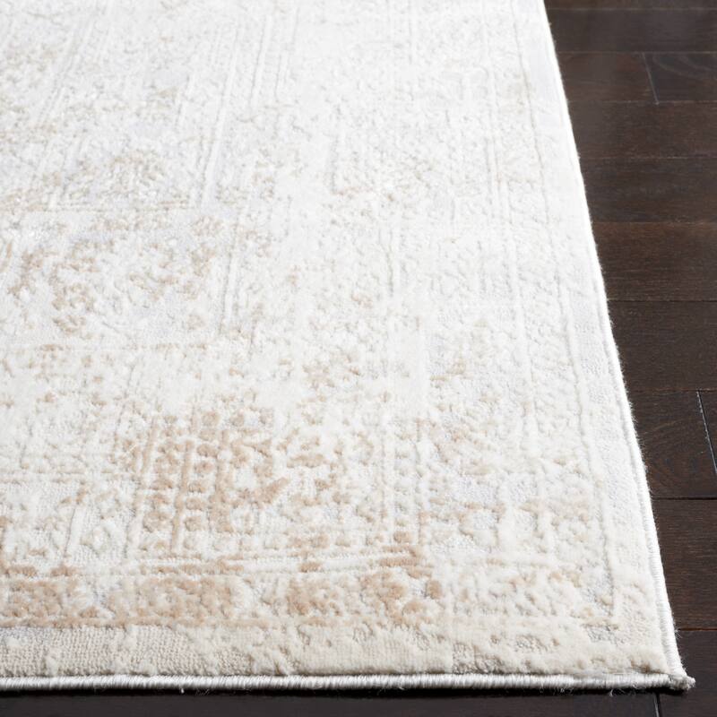 SAFAVIEH Hanna Loriann Contemporary Rug