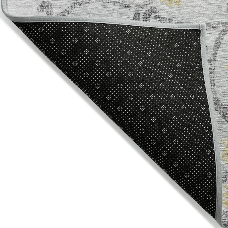 HomeRoots Floral Traditional Rectangle Outdoor Rug