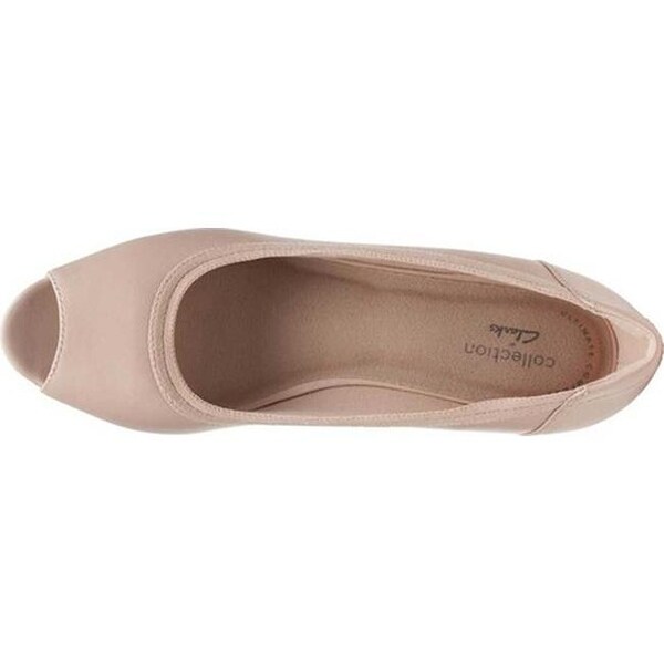 clarks mallory wedge pump