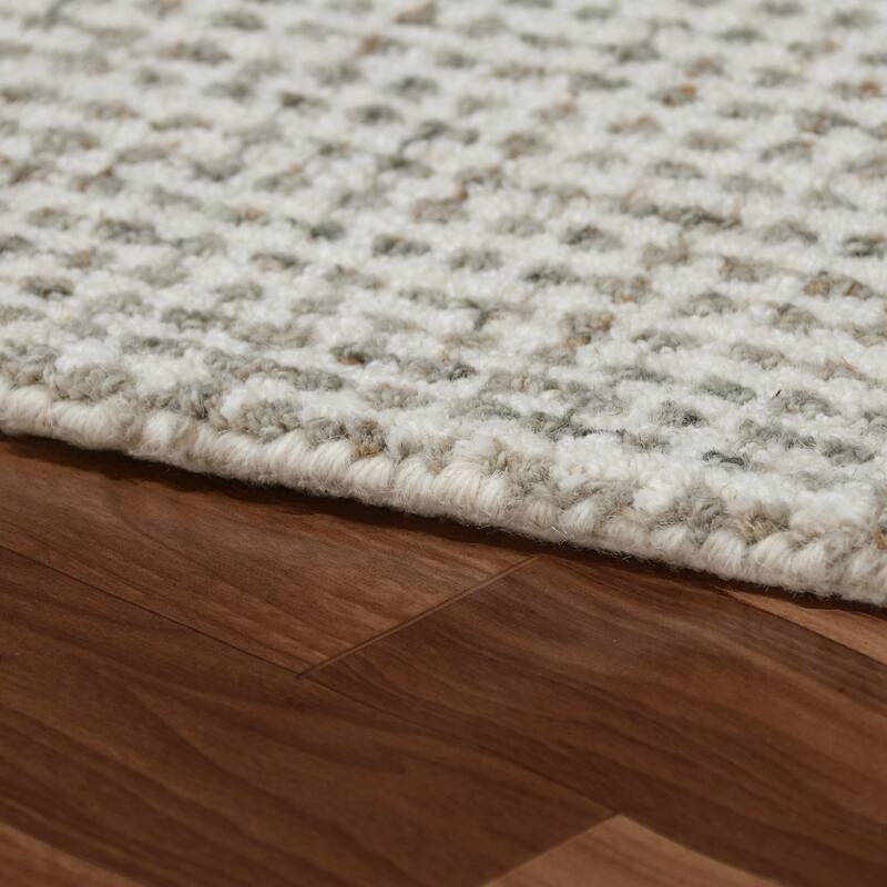 Noah Contemporary Geometric Wool Indoor Area Rug by Sevita