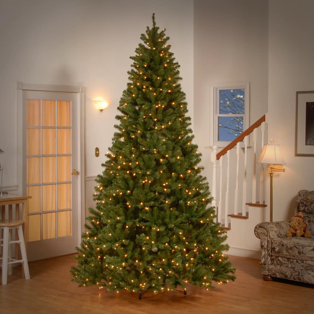 National Tree Company 9 ft. PowerConnect North Valley Spruce Tree with Dual Color LED Lights - 9 Foot