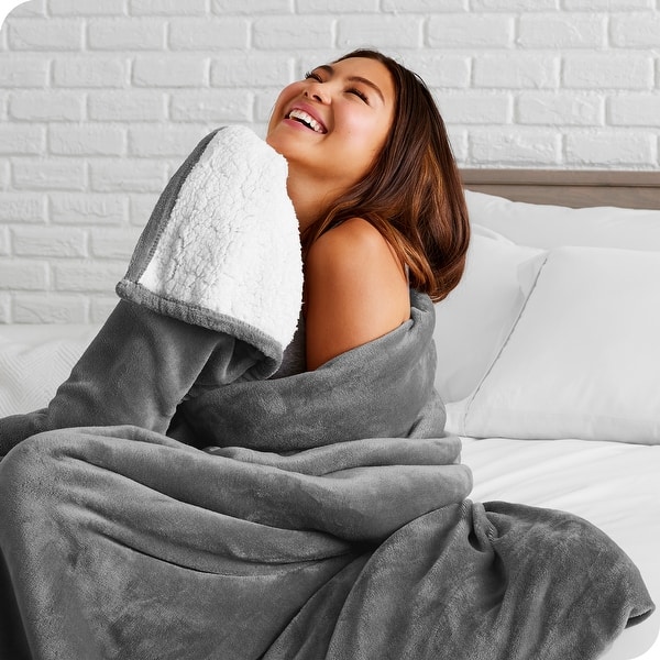 Large Solid Velvet Plush Fleece Blanket - On Sale - Bed Bath