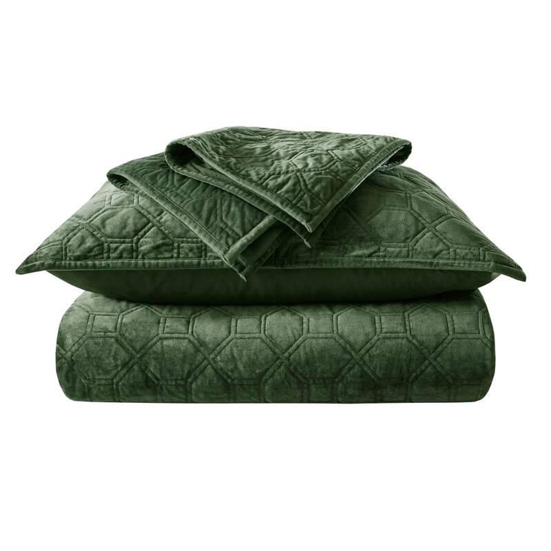 Madison Park Emery 3 Piece Velvet Quilt Set