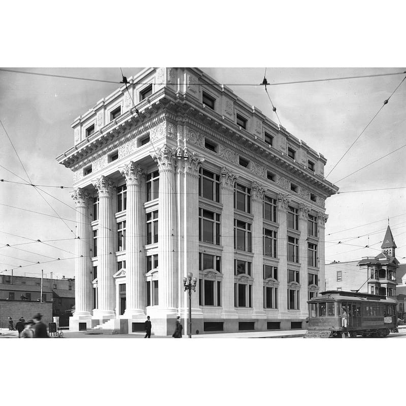 Los Angeles Area Chamber of Commerce Building Black and White Gallery ...