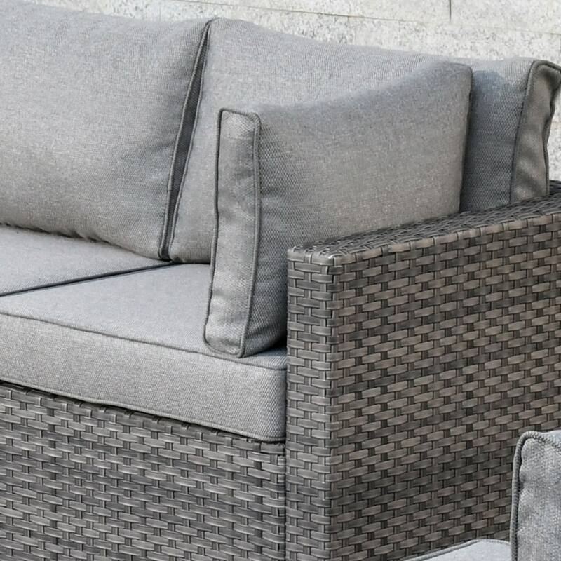 OVIOS 5-Piece Low-profile Deep Seat Wicker Outdoor Patio Furniture Set
