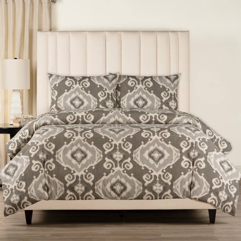 Magnolia Home Fashions Delhi Storm Duvet cover & shams Set