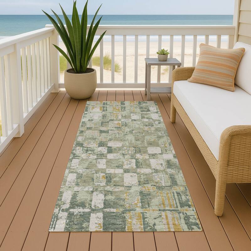 Machine Washable Indoor/ Outdoor Casual Foxfield Chantille Rug - Celery - 2'3" x 7'6"