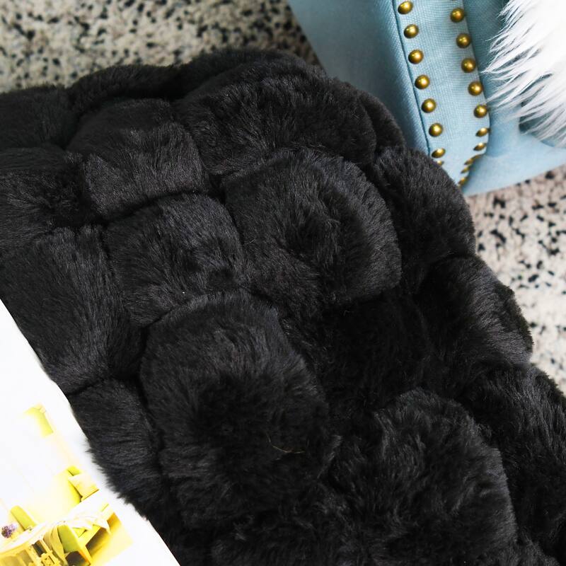 Soft Fauxfur Pouf Stool Ottoman Fuzzy Entryway Bench Seat 27"x20"x19"