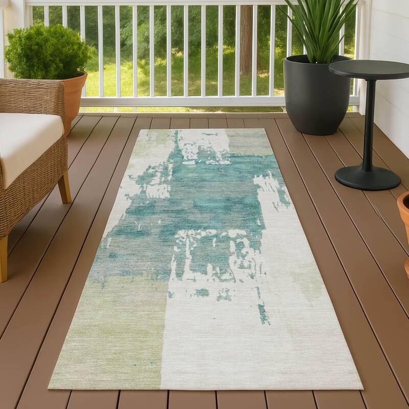 Machine Washable Indoor/ Outdoor Contemporary Fusion Chantille Rug - Aloe - 2'3" x 7'6"