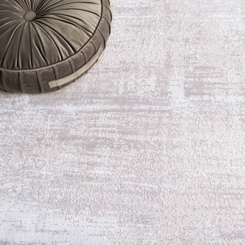 SAFAVIEH Signature Dinah Contemporary Viscose Rug