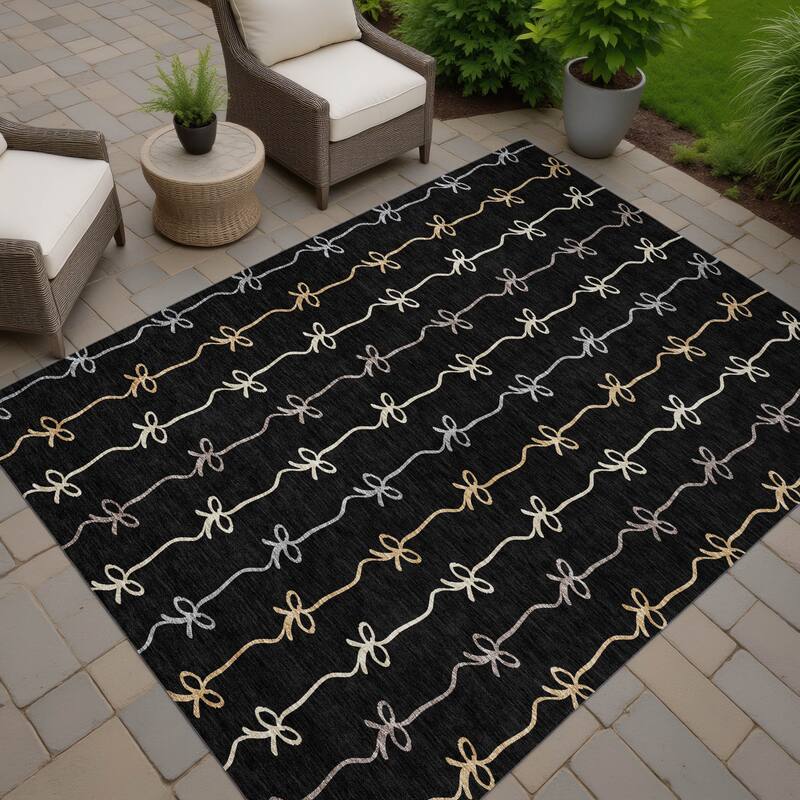 Machine Washable Indoor/ Outdoor Modern Bow Stripe Chantille Rug