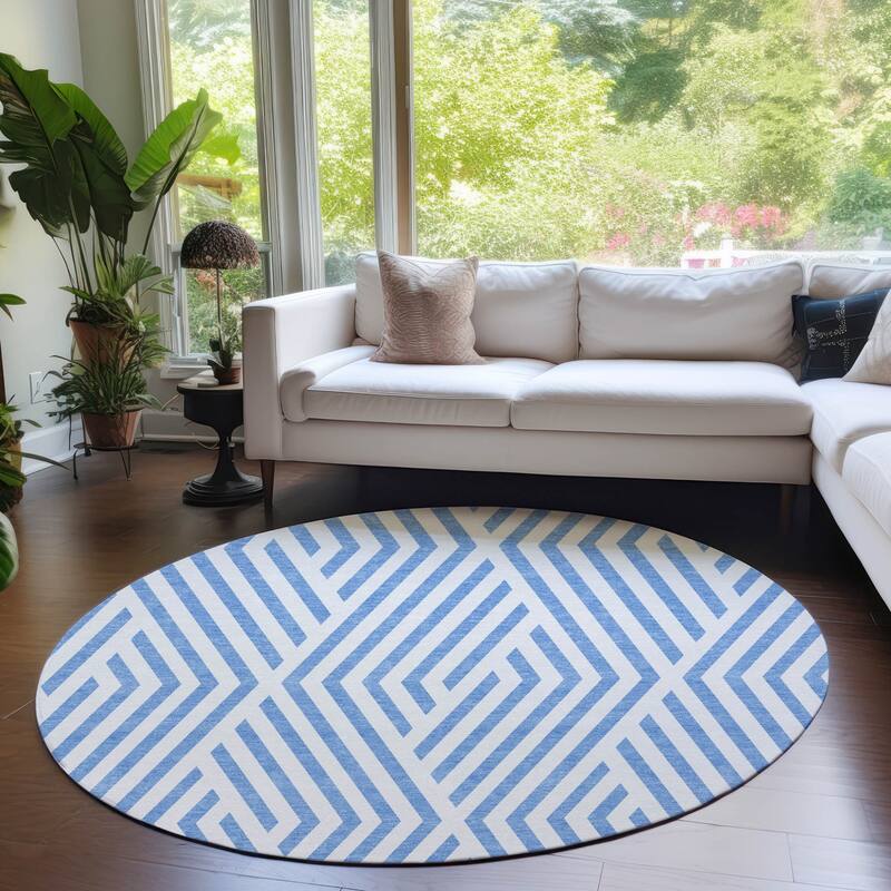 Cane Stylish Geometric Weather Resistant Versatile Elegance Round Outdoor Rug - 8' Round