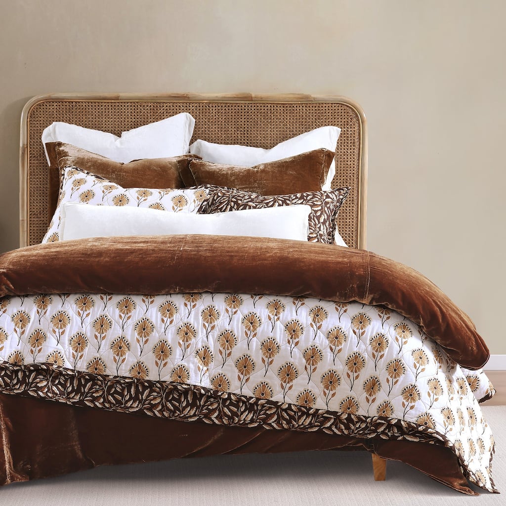 HiEnd Accents Woodstock Floral Ogee Reversible Quilt Set, 3PC