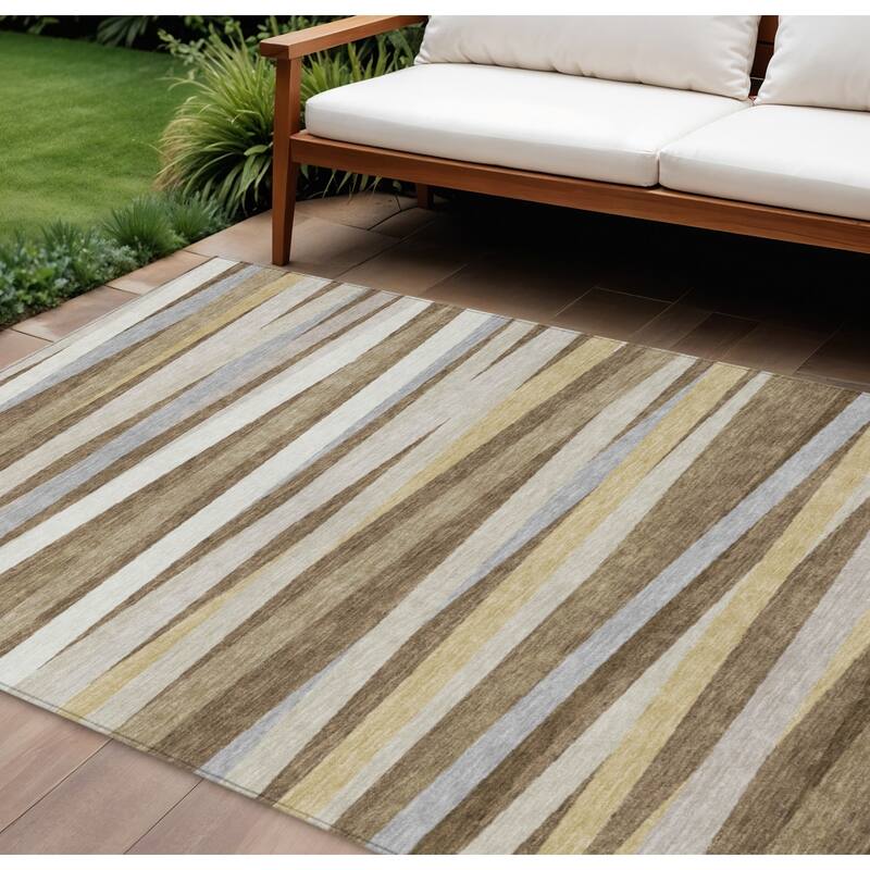 HomeRoots Striped Transitional Rectangle Outdoor Rug - 10' X 14'