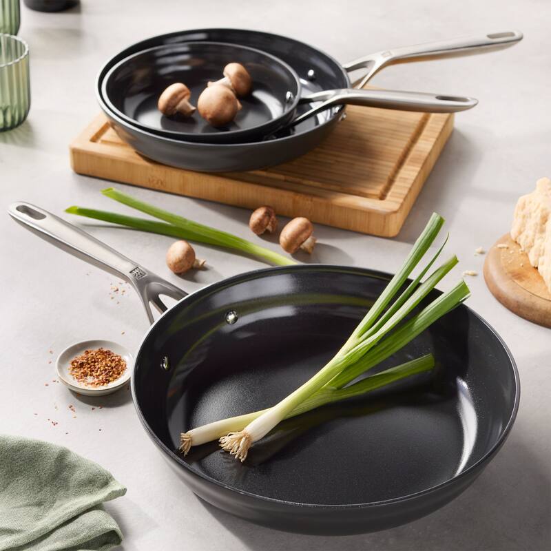 ZWILLING Motion Ceramic Hard Anodized 3-pc Aluminum Nonstick Fry Pan Set - Black - 2-pc