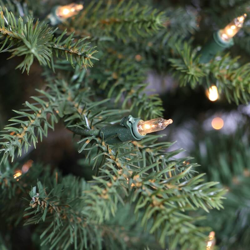 Puleo International 7.5' Pre-Lit Natural Artificial Tree