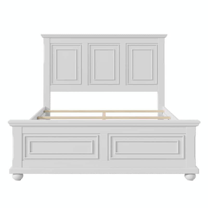 Vintage Pinewood Bed in Traditional Town and Country Style