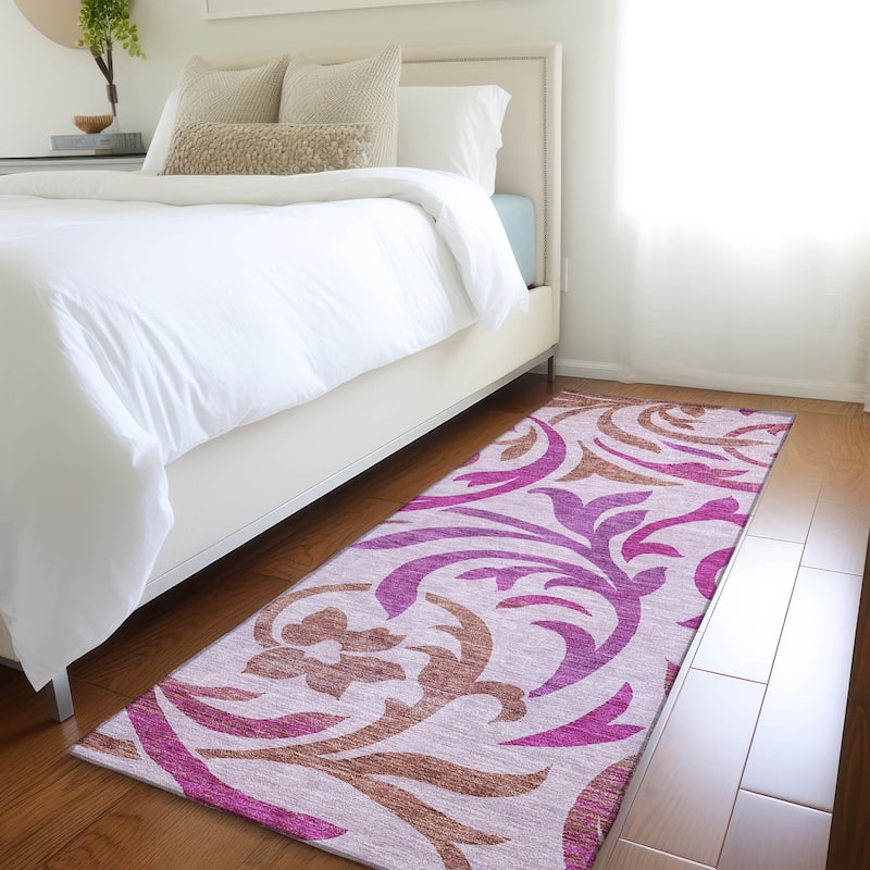 Machine Washable Indoor/ Outdoor Chantille Floral Scroll Rug
