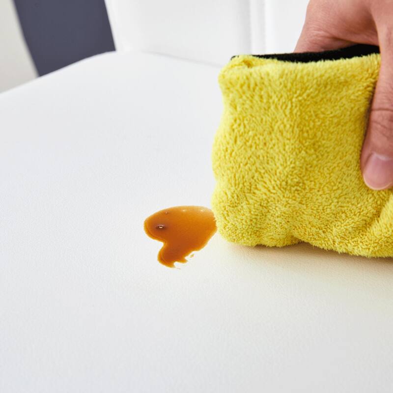 PU Dining Chair Set, Uniquely Designed Black Dining Chairs, Pu Material, Paired With Gold Metal Chair Legs (Set Of 4)