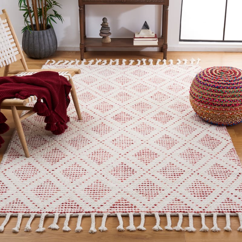 SAFAVIEH Handmade Natura Laura Trellis Wool Rug - 4' x 6' - Ivory/Red