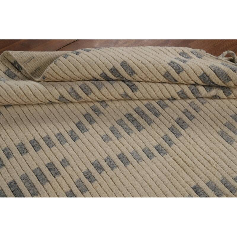 Striped Moroccan Indian Area Rug Handmade Wool Carpet - 5'1" x 8'1"