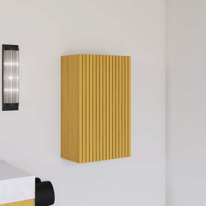 Wall Mounted Bathroom Cabinet with Door and Shelves in Oak