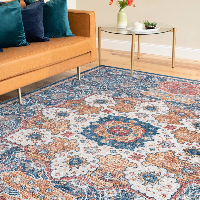 Esplanade Bohemian & Eclectic Oriental Indoor Area Rug - 5'3'' x 7'7'' - Navy/Gold