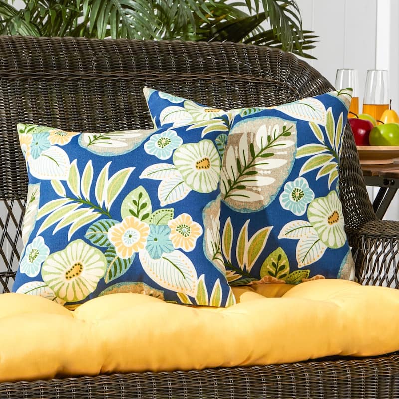 Marlow Floral 17-inch Outdoor Accent Pillow, (Set of 2) by Greendale Home Fashions