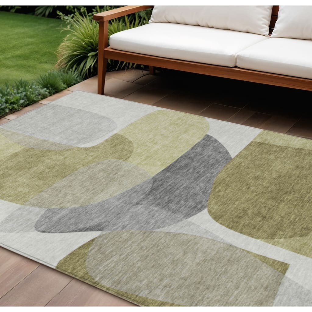 HomeRoots Abstract Transitional Rectangle Outdoor Rug
