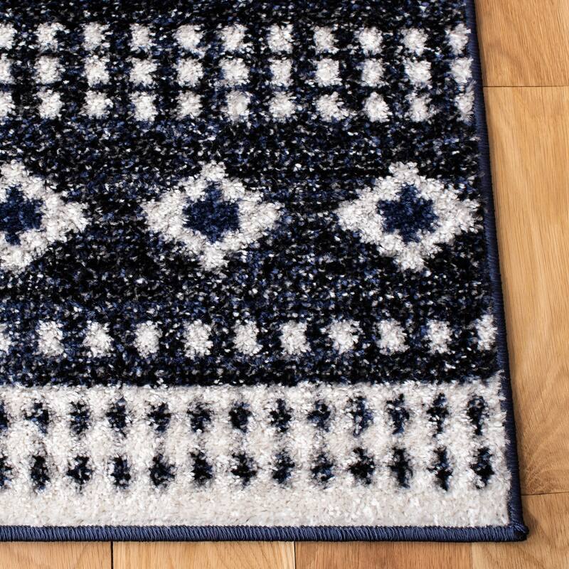 SAFAVIEH Adirondack Meili Moroccan Boho Rug