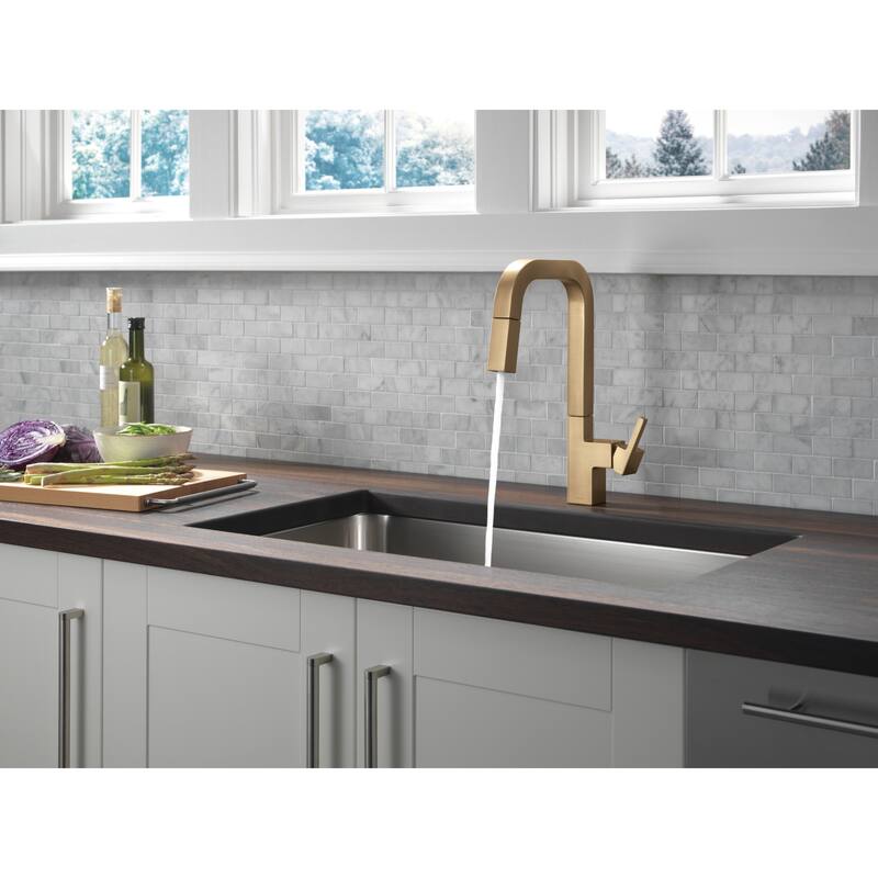 Delta Junction 1.8 GPM Single Hole Pull Down Kitchen Faucet With