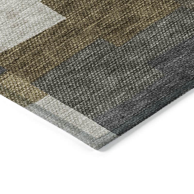 HomeRoots Geometric Transitional Rectangle Outdoor Rug