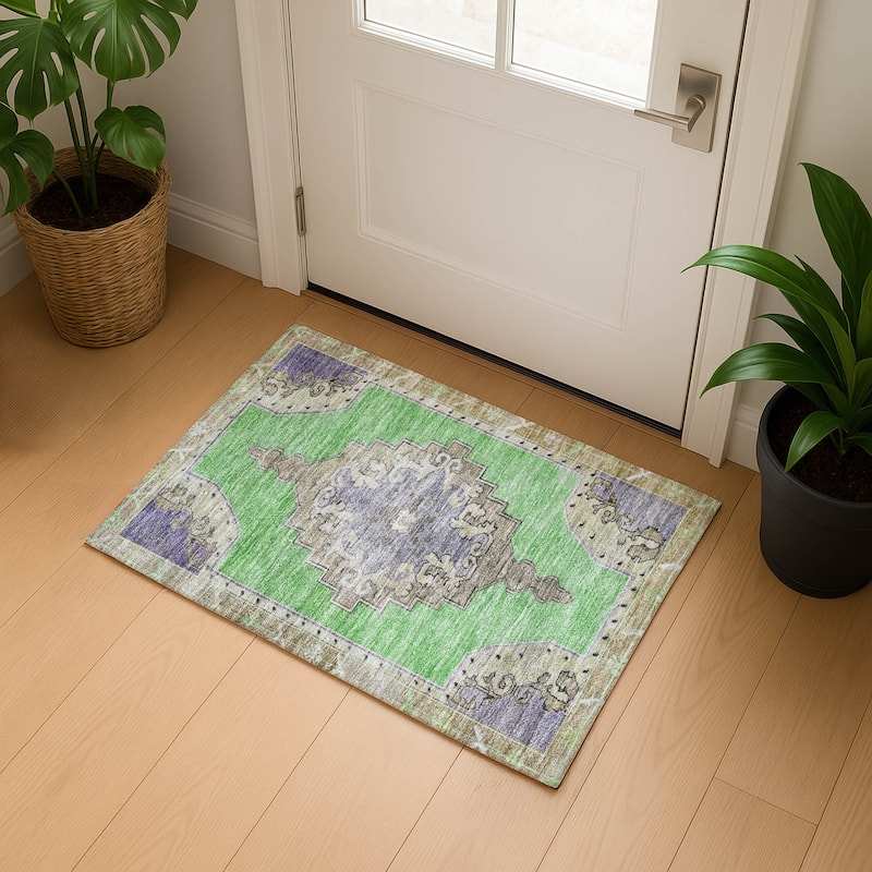 Premium Washable Super Soft Vintage Traditional Mayfield Rug - Lime - 1'8" x 2'6"