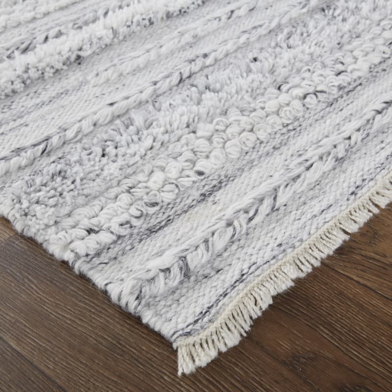 Zuju Traditional Stain Resistant Woven Soft Area Rug By HomeRoots - 8' x 10'