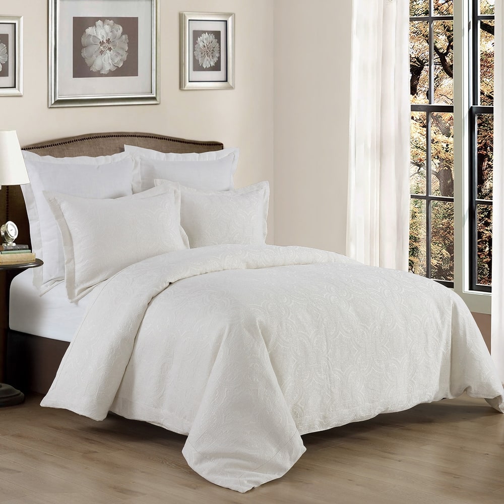 HiEnd Accents Matelassé Duvet Cover Set, 3PC