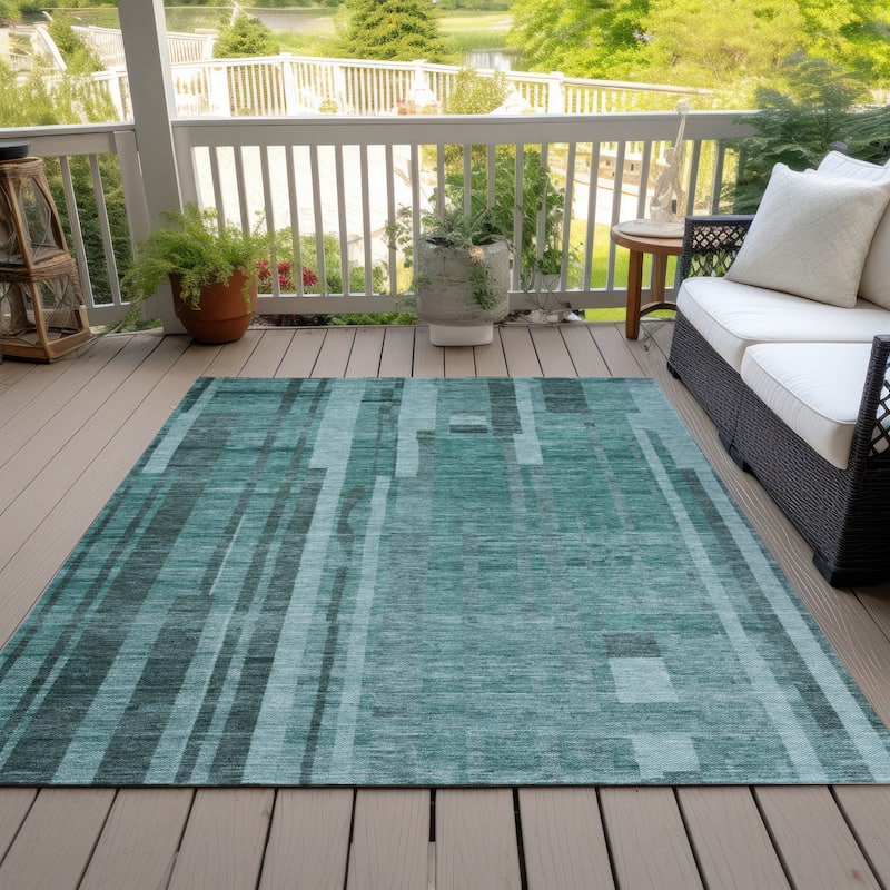 Machine Washable Indoor/ Outdoor Modern Stripes Chantille Rug