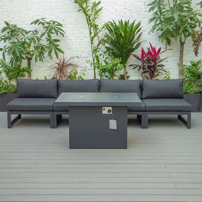 LeisureMod Chelsea 5-Piece Outdoor Patio Chairs and Fire Pit Table Set