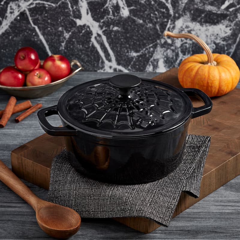 3QT Enamel Cast Iron Covered Cast Iron w/ Spiderweb embossed lid