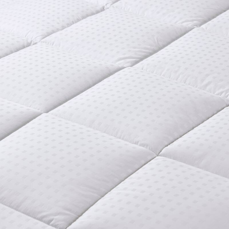 GDF Studio - Dobby Cotton Down Alternative Comforter