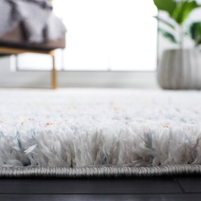 SAFAVIEH Berber Shag Marleine Rug - Blue Rust/Ivory - 5' 5" x 7' 7"