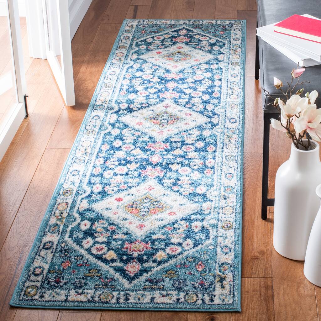 SAFAVIEH Madison Dorene Oriental Medallion Rug