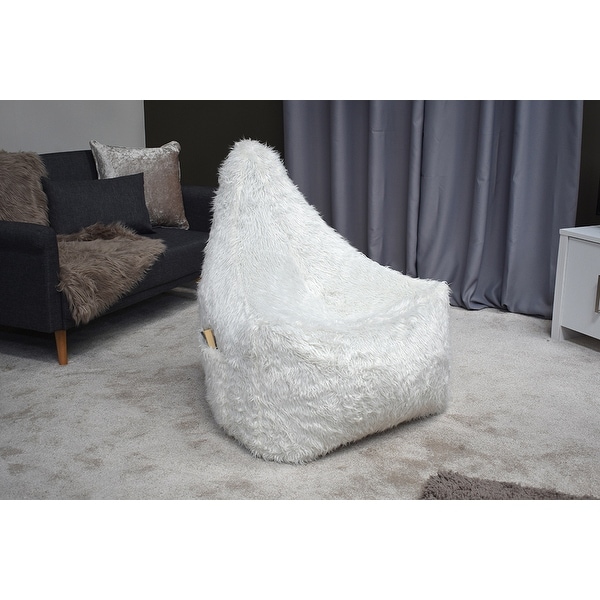 Big white outlet fluffy chair